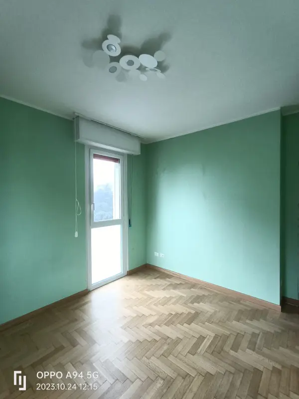 1 (19)